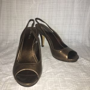 Nine West Copper Heels